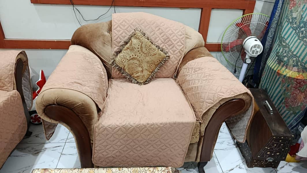 Sofa Set 5 Seater 6