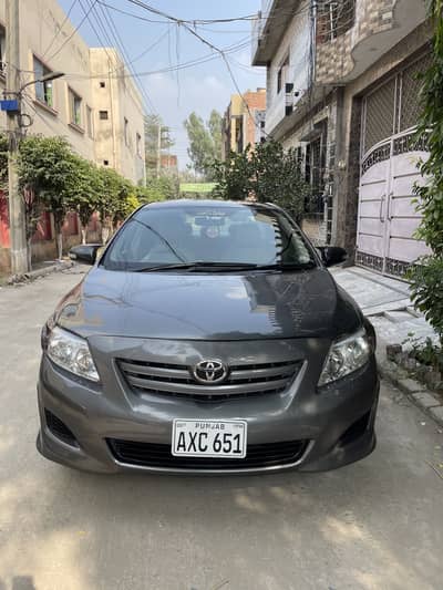 Toyota Corolla GLI 2011 total original andr se bhir se 3 se4 pice pain