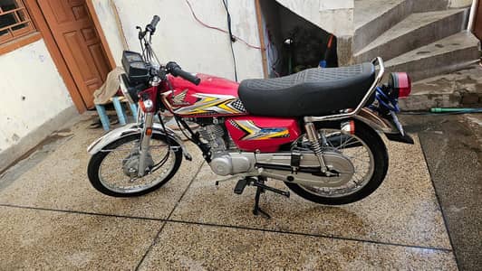 honda 125  2025 model brand new purchased from showroom firet owner