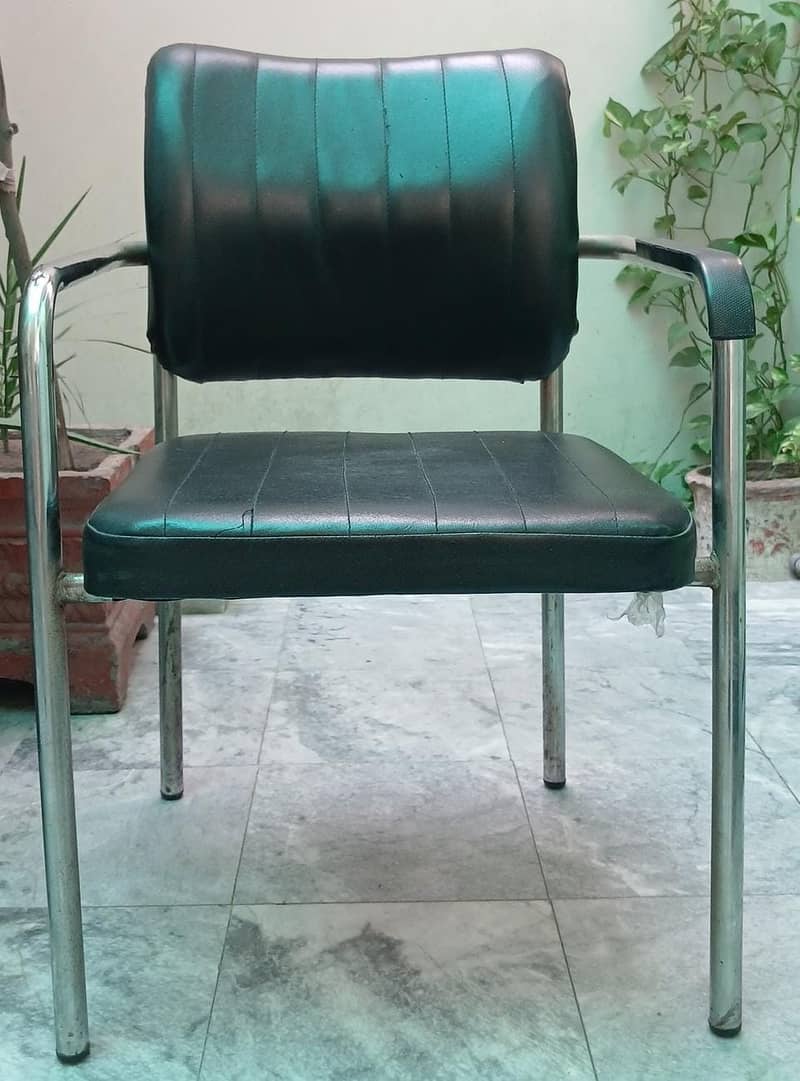 Study Table and chair 0