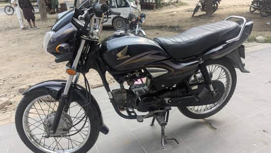 Honda Pridor 2016 Model – One Owner, New Tyres, Genuine Engine – Rs. 1