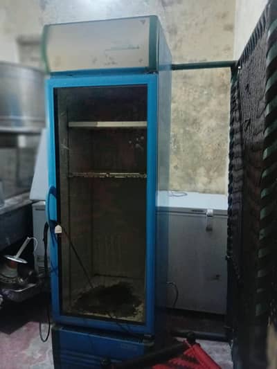 commercial chiller