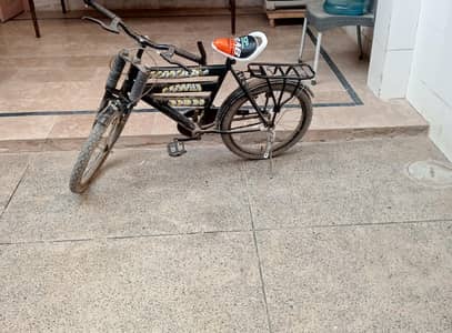 just one year use 18 se 20 number final price 11000