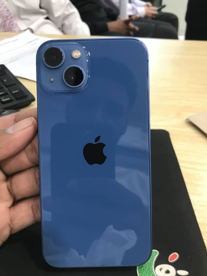 Apple iPhone 13 3