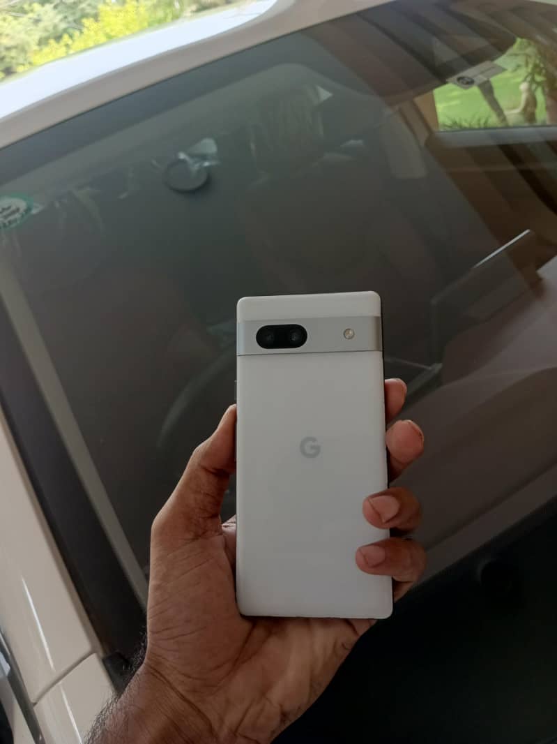 Google Pixel 7a 5