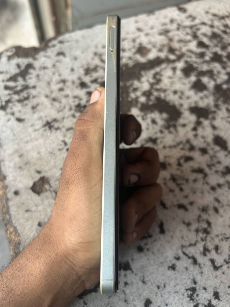 Realme Note 60x 2