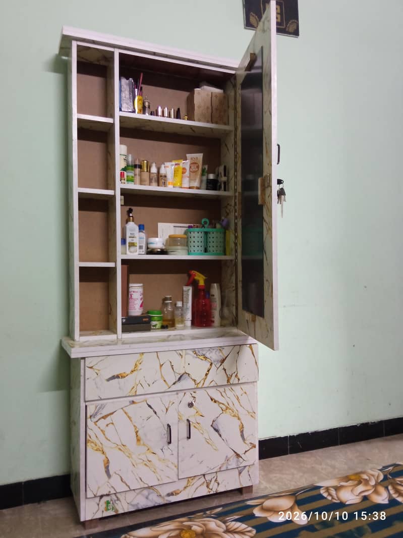 mini dressing table 3