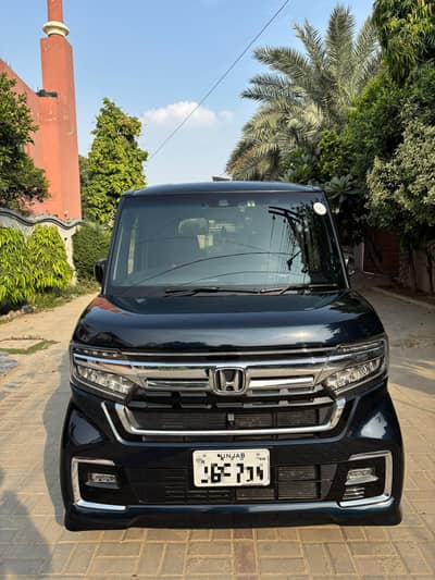 Honda N Box Custom 2022