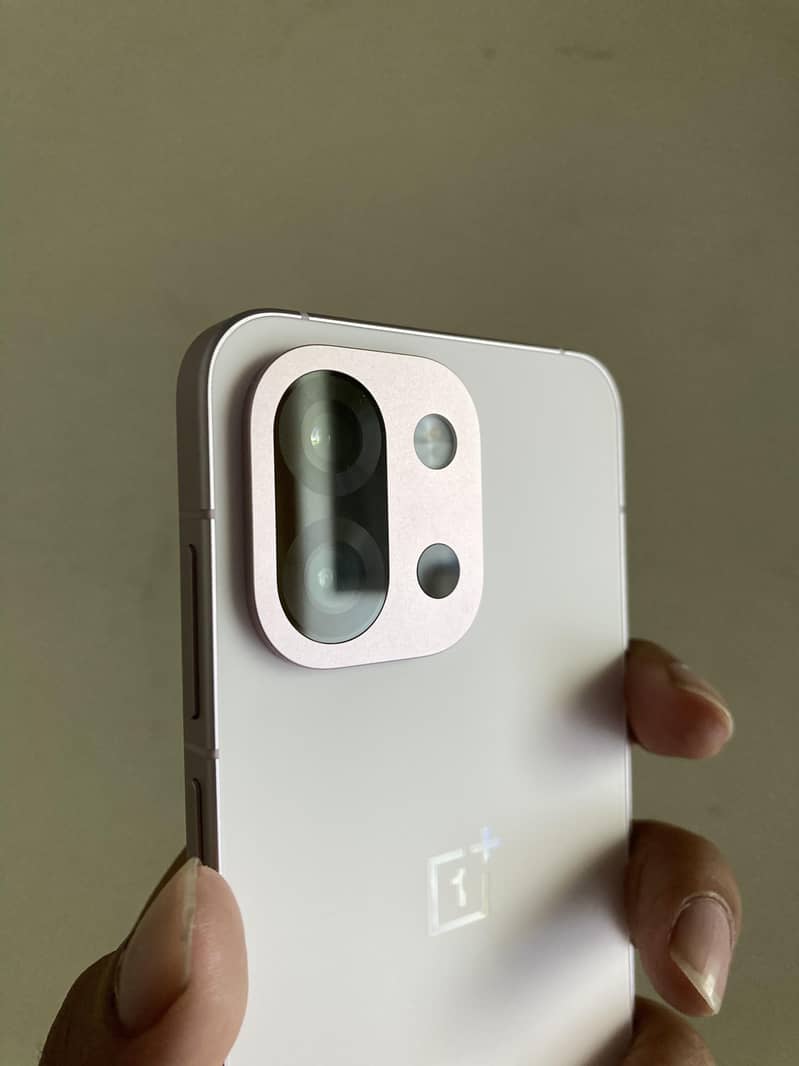 OnePlus 13T 0