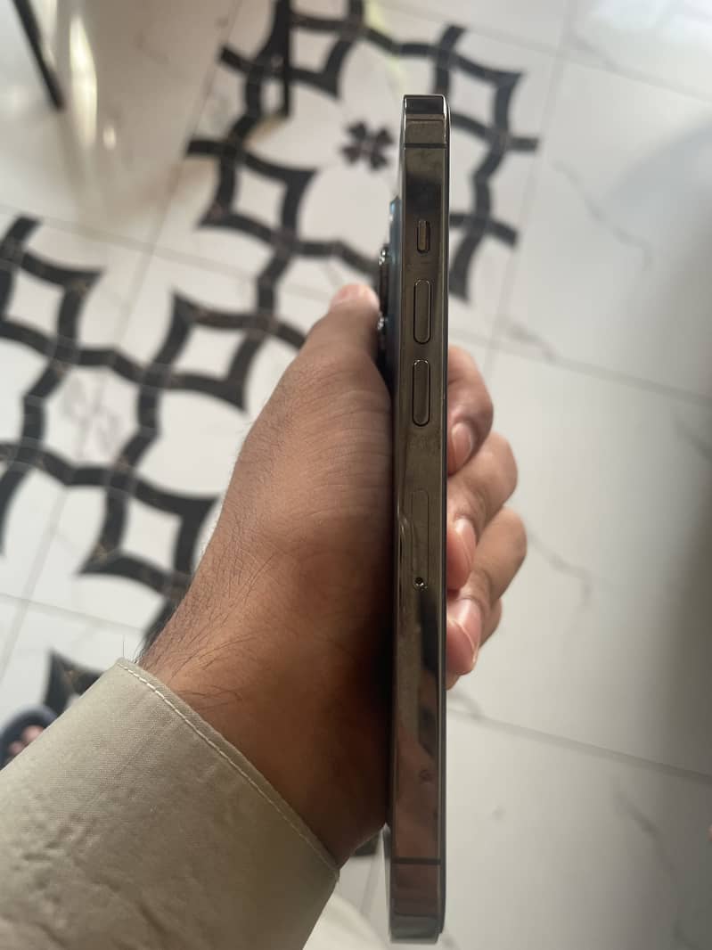 13 pro 5