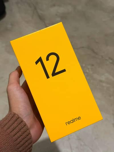 Realme 12