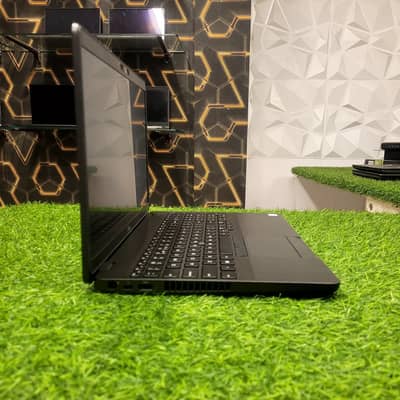 Dell Precision 3541 | i5 9th Gen | 4Gb Nvidia GPU