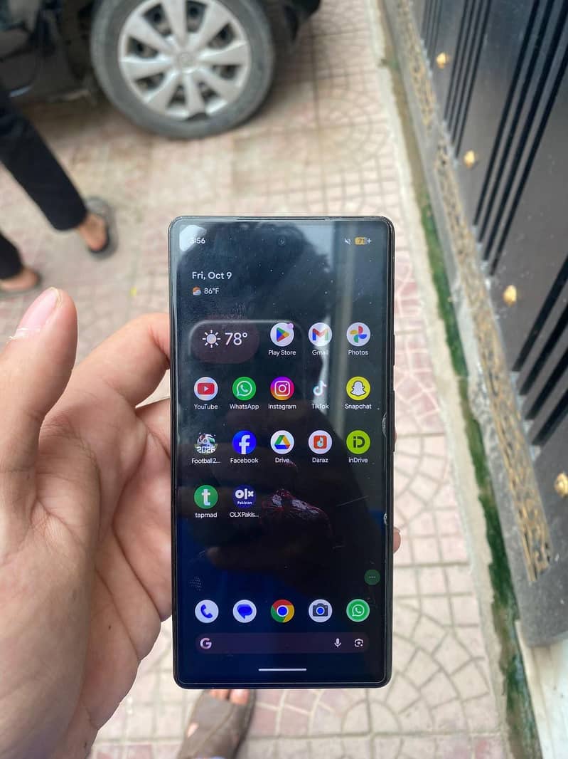 Google Pixel 6a 1