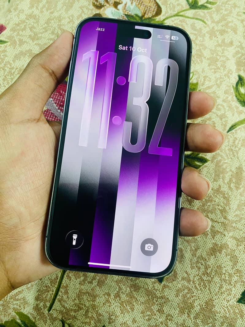 Apple iPhone 14 Pro 2