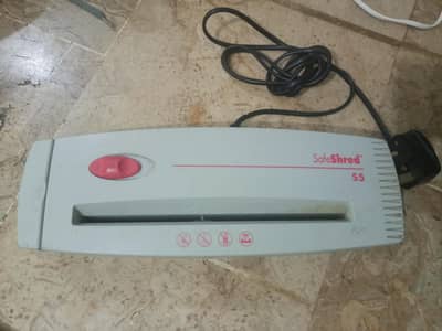 paper shredding machine