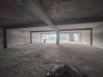 4000 Sqft NET COVERED BRAND NEW HALL M/F WASHROOMS, KITCHEN, BASEMENT PARKING