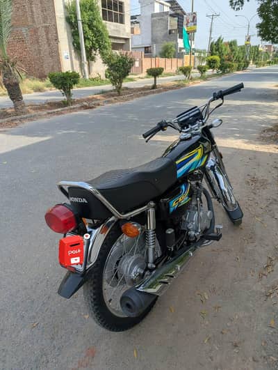 125 honda urgent sale