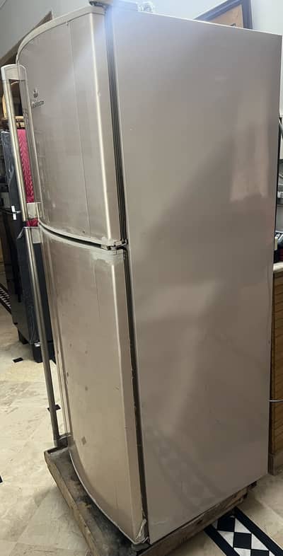Dawlance Refrigerator urgent Sale