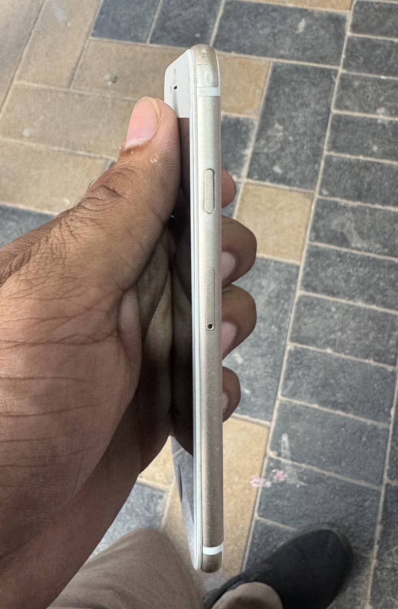 Apple iPhone 6 1
