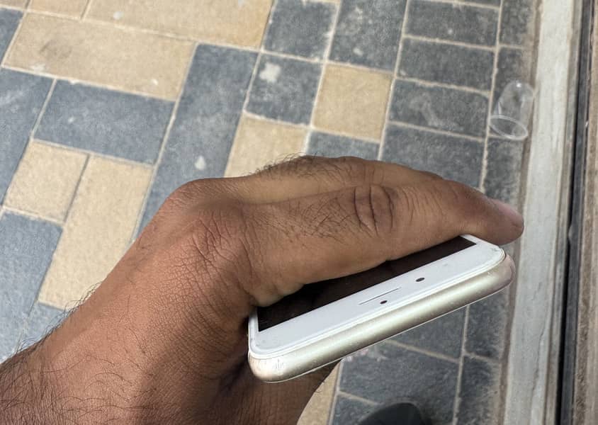 Apple iPhone 6 2
