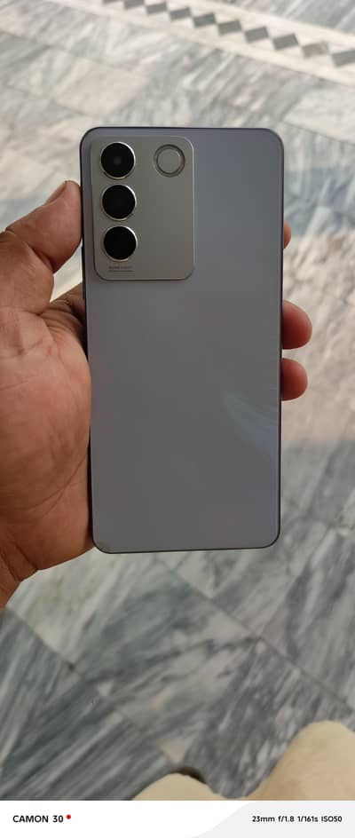 Vivo V27e