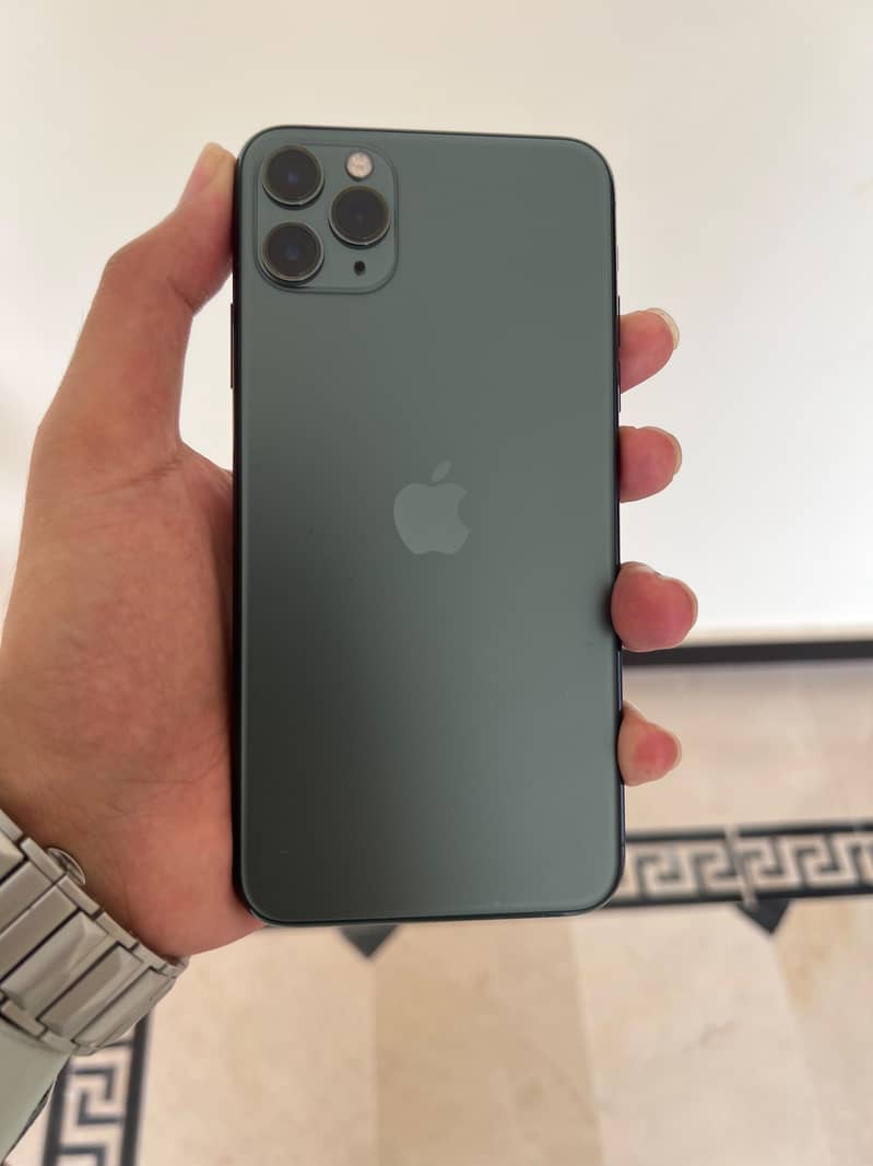 Apple iPhone 11 Pro Max 2