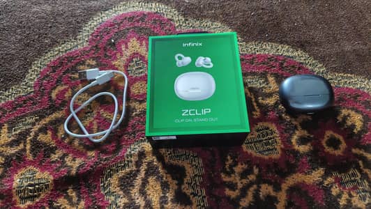 infinix earbuds xe04