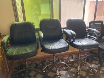 Used office chairs, computer and executive chairs