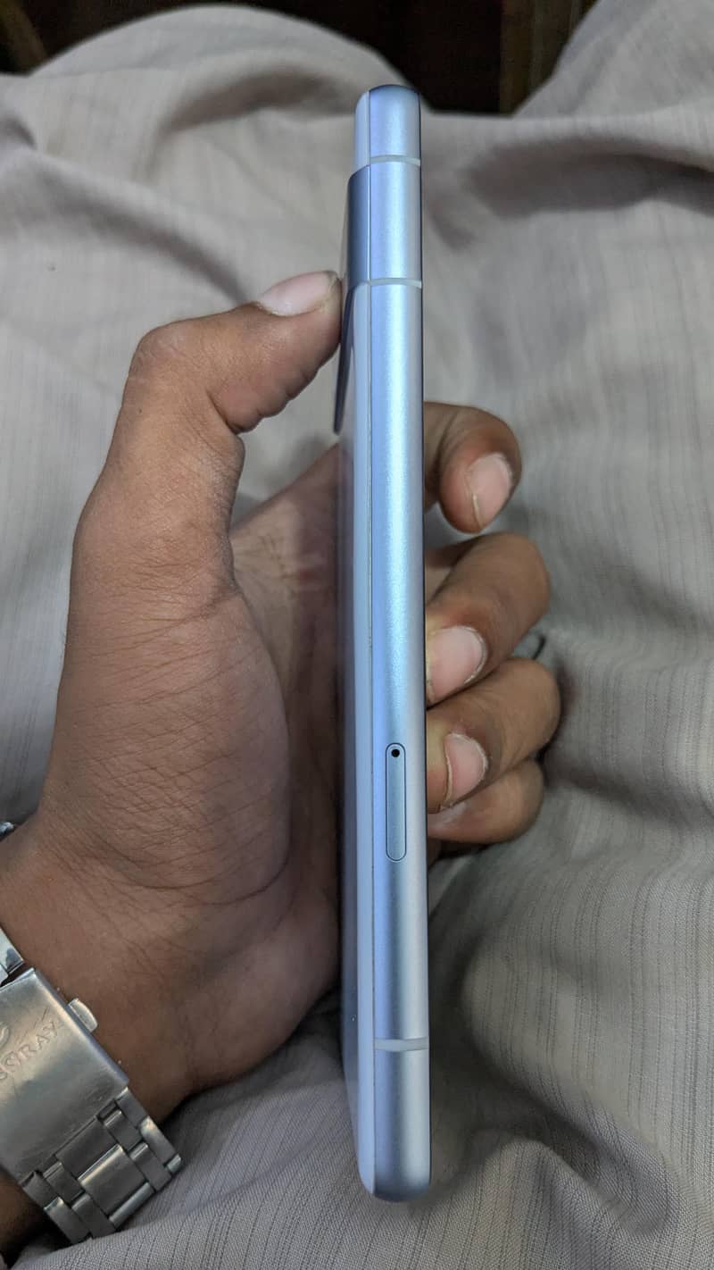 Google Pixel 7a 2