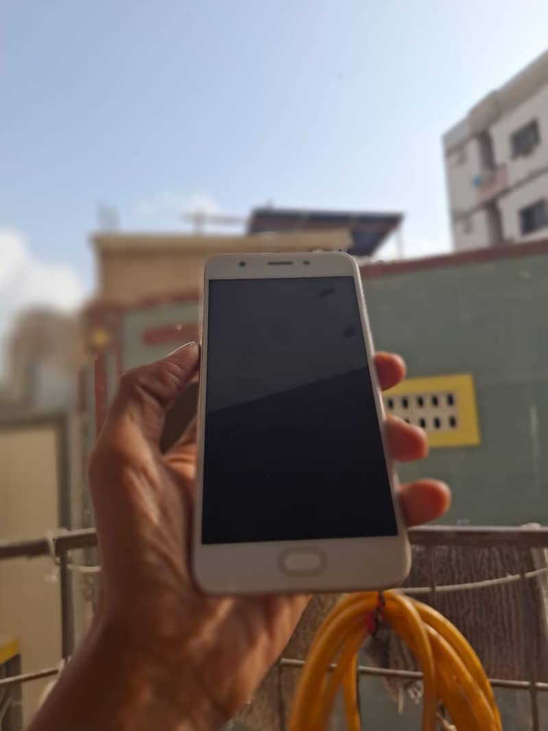OPPO A57 3