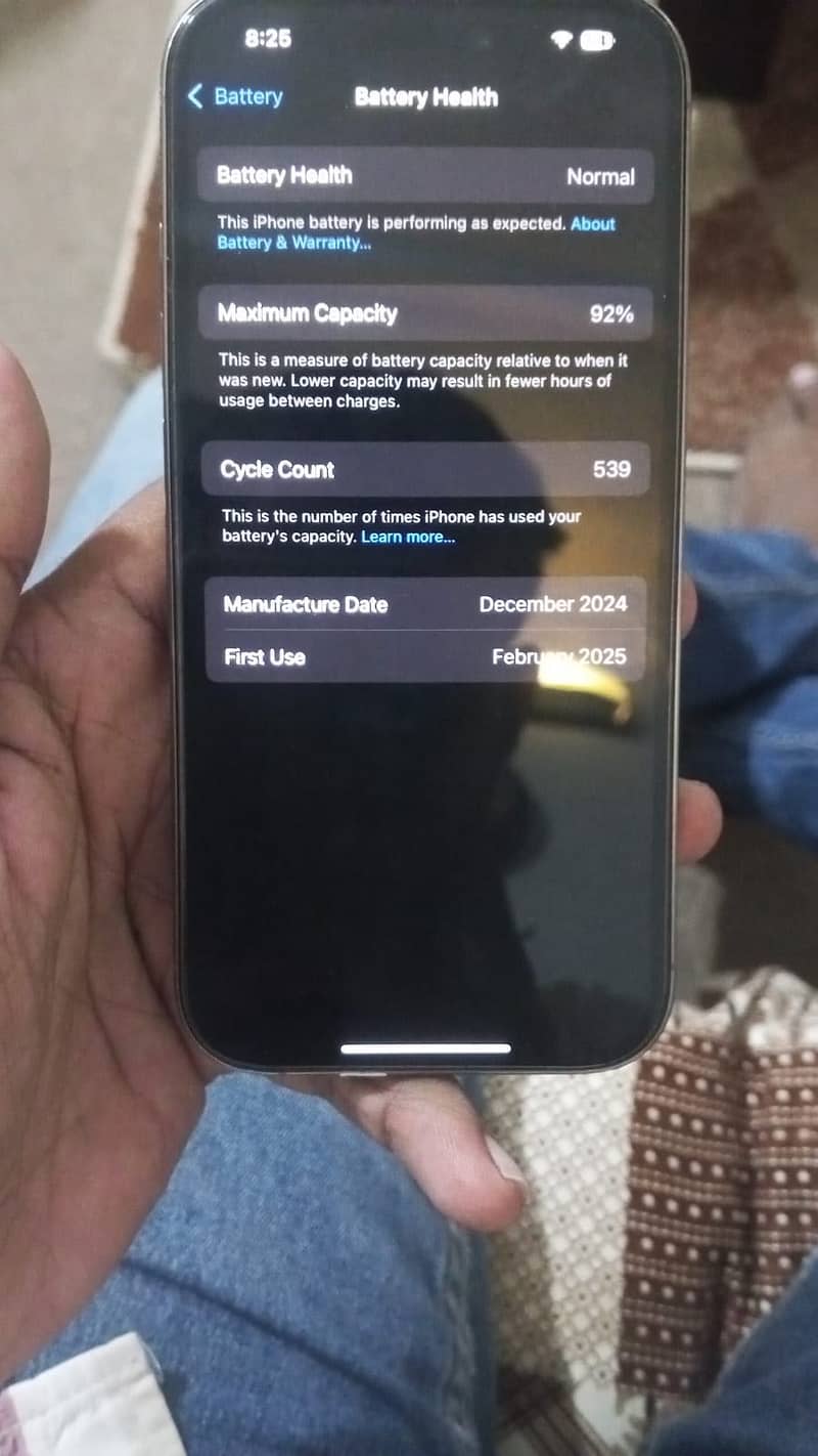 Apple iPhone 16 Pro 3