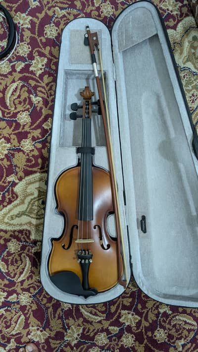  Violin for Sale – Like New Condition!