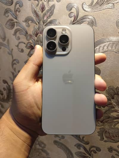 Apple iPhone 15 Pro Max