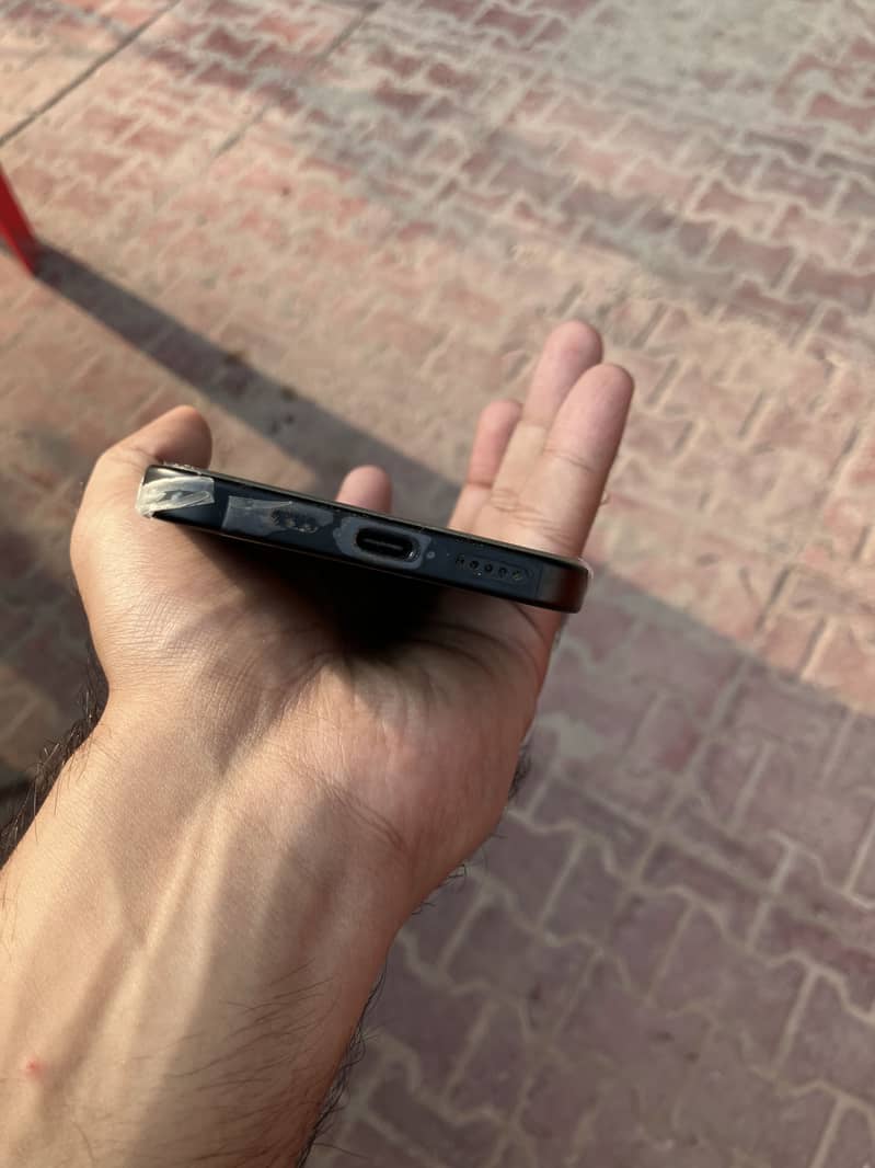 Iphone 15 jv 3