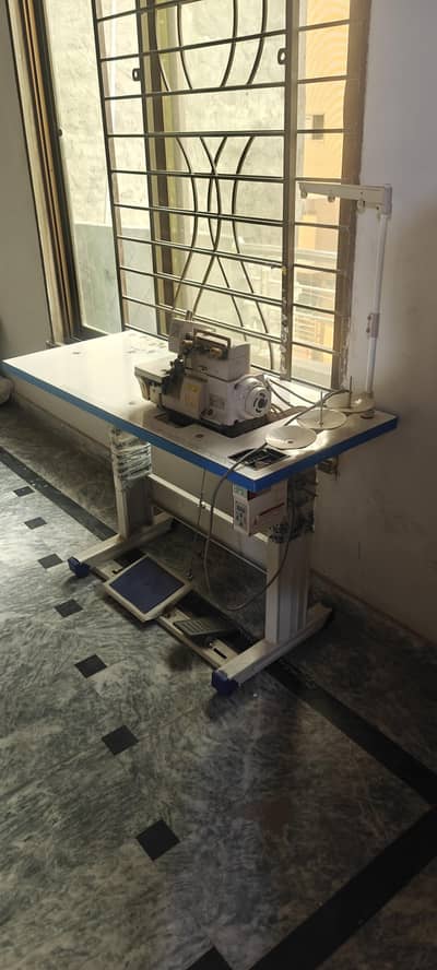 Overlock machine Pegasus M07 for urgent sale