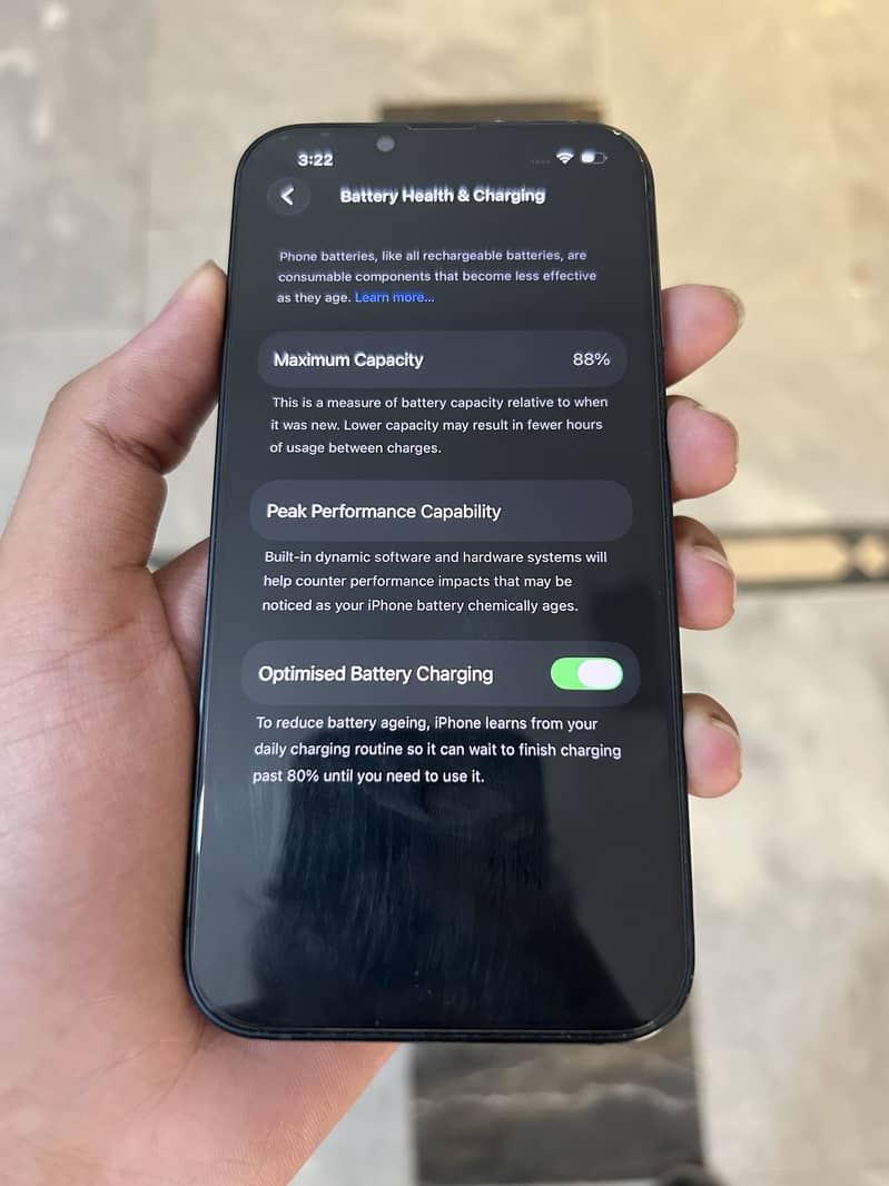 Apple iPhone 13 4