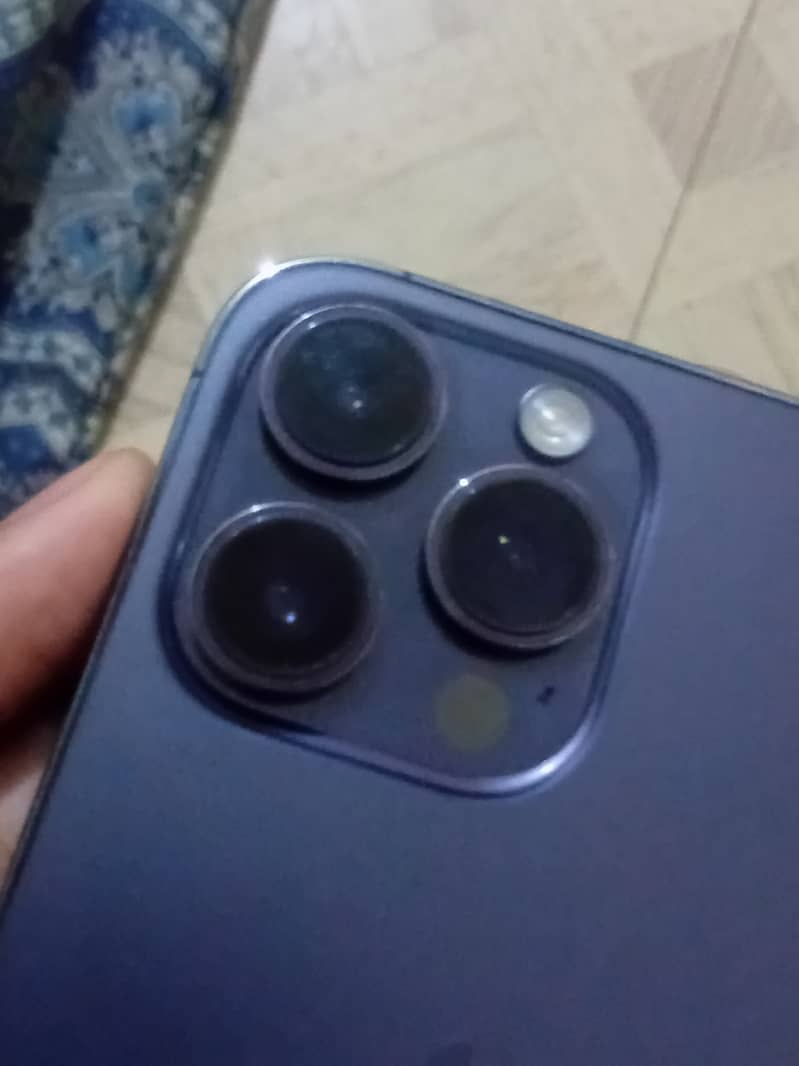 Apple iPhone 14 Pro 8