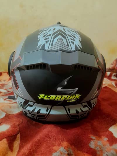 Scorpion Full Face Helmet - Grey Black Graphics - Excellent Condition