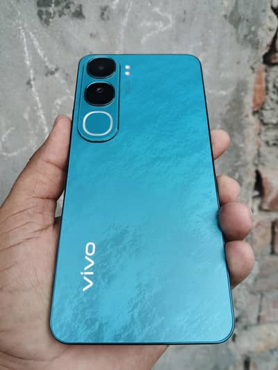 Vivo Y200