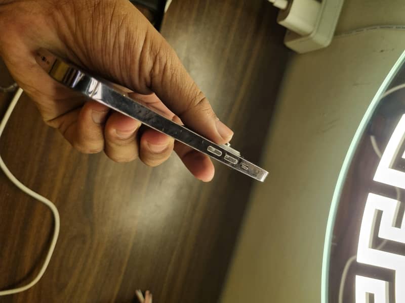 Apple iPhone 14 Pro 5
