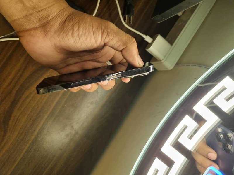 Apple iPhone 14 Pro 6