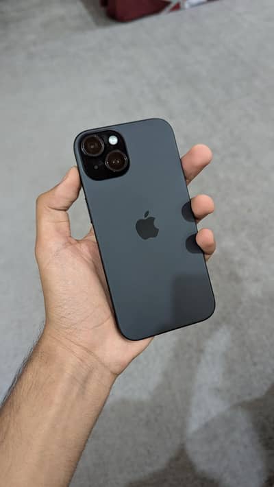 Apple iPhone 15