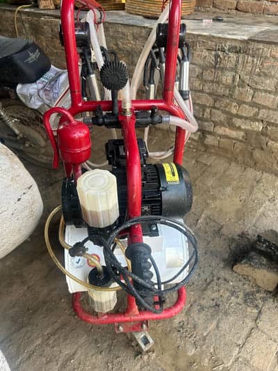 Double Cluster Milking Machine