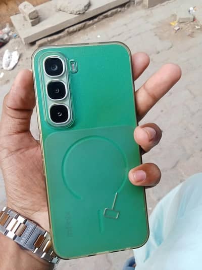 Infinix Hot 60 pro  Urgent sale