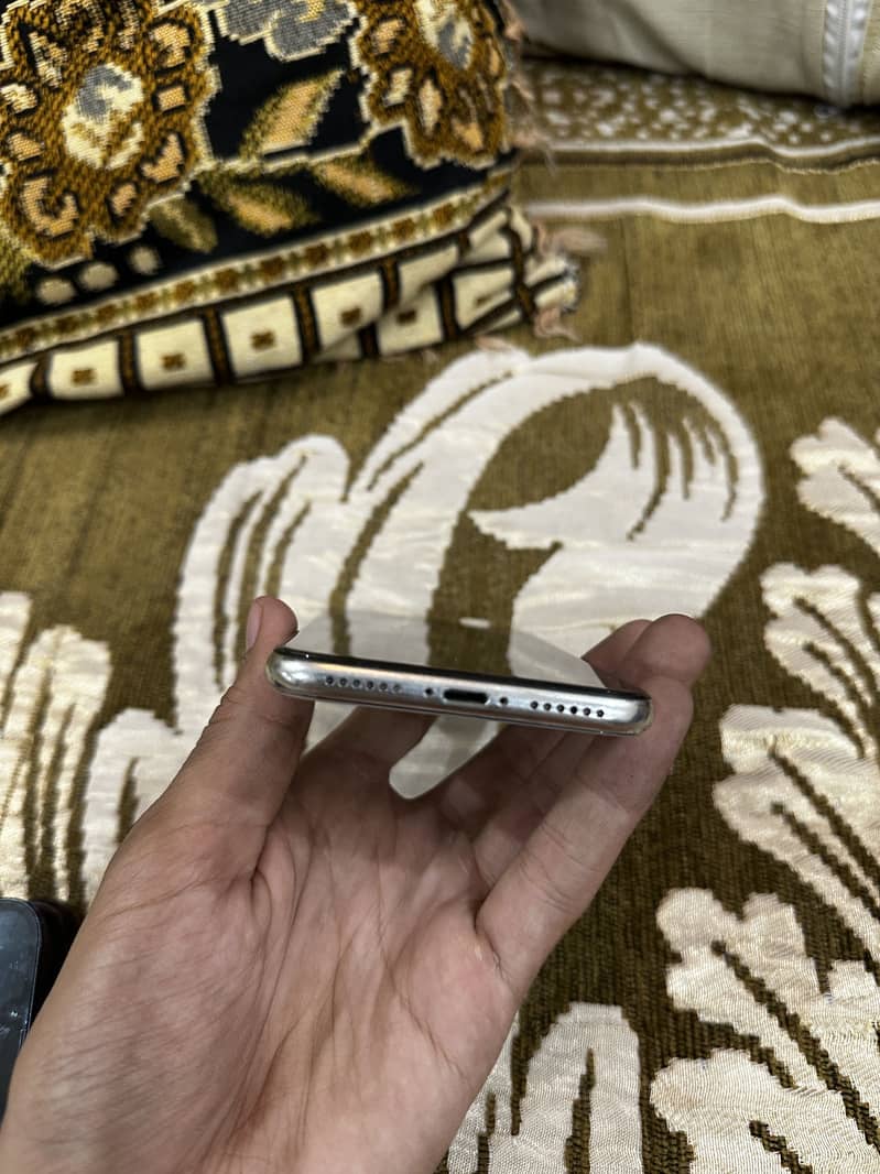 Apple iPhone X 8