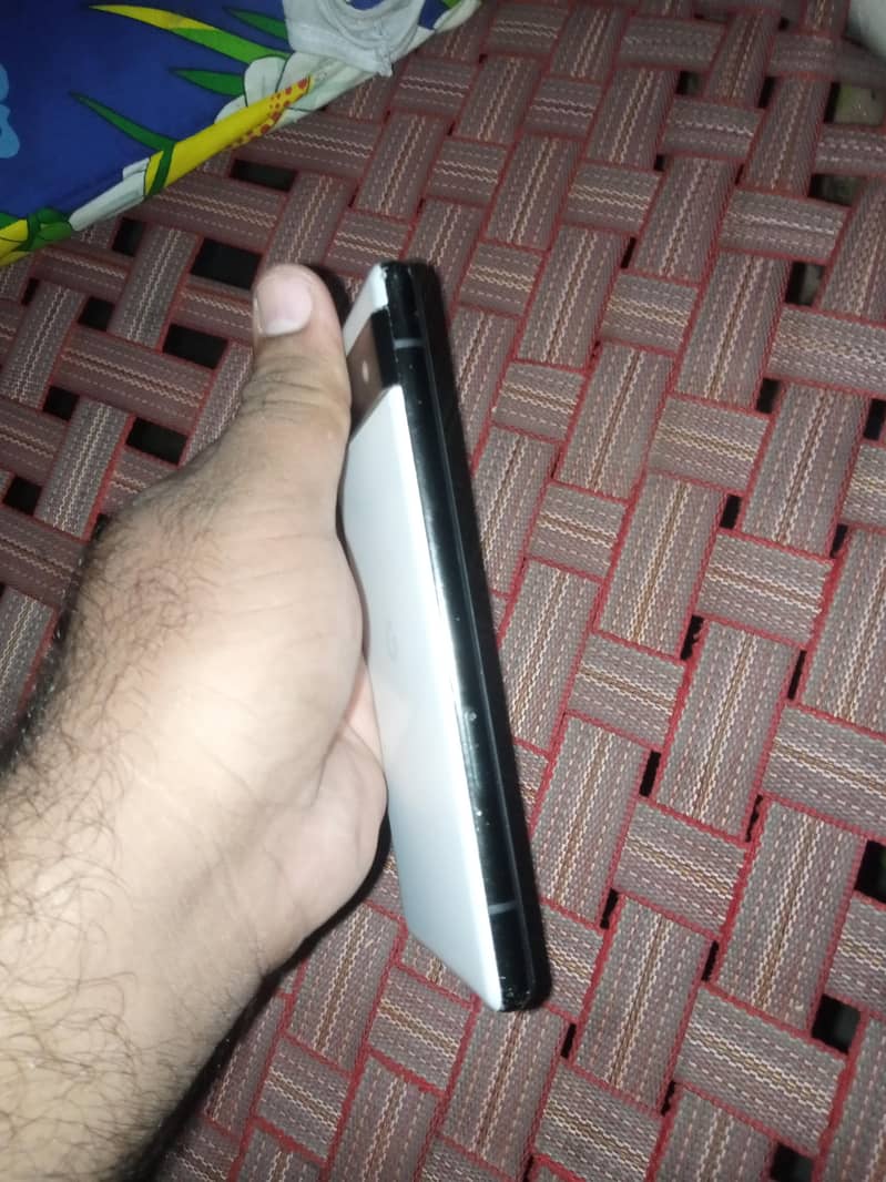 Google Pixel 6a 4
