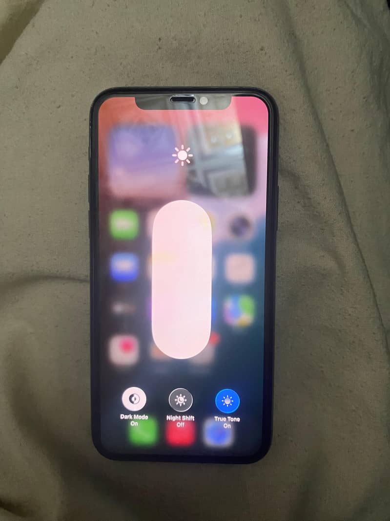 Apple iPhone 11 Pro 1
