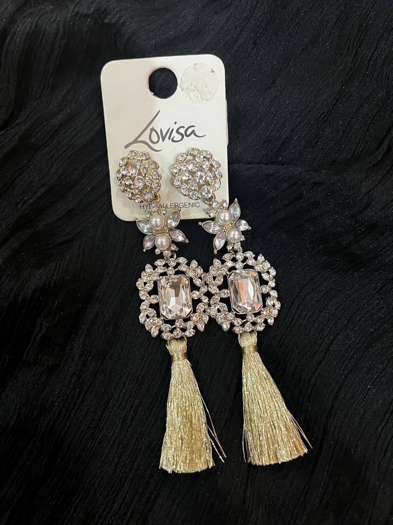 Long earrings 1