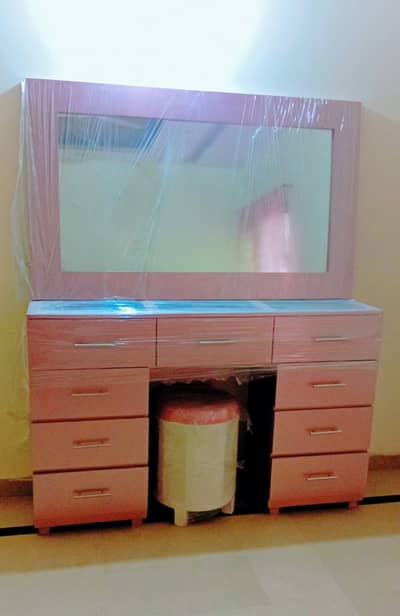 Brand New Pink Dressing Table with Large Mirror & Multiple Drawers