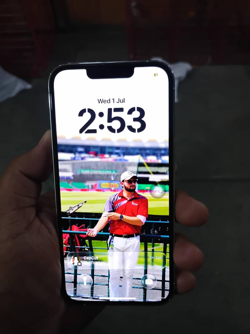 Apple iPhone 13 Pro 1